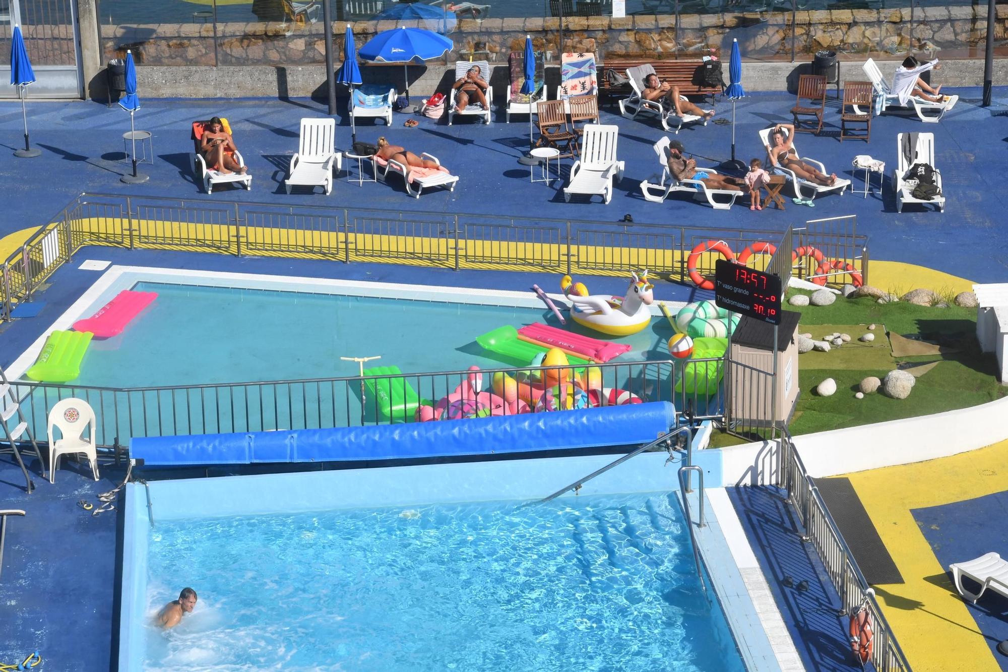 Rodaje de la trilogía Dímelo en el Club del Mar de San Amaro