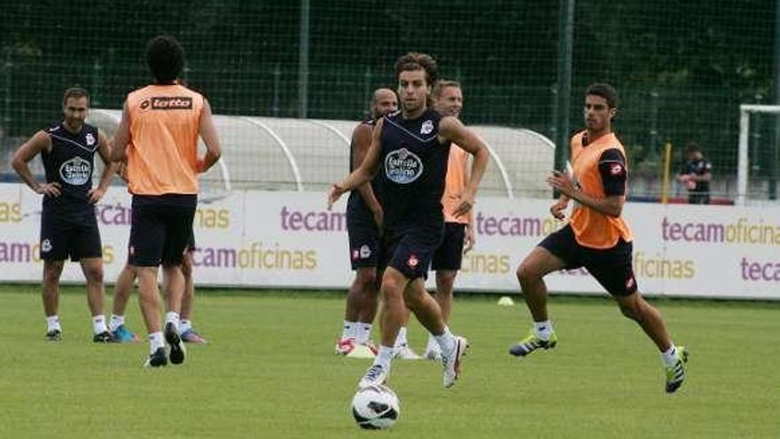 Imagen de un entrenamiento en Abegondo. / 13 fotos