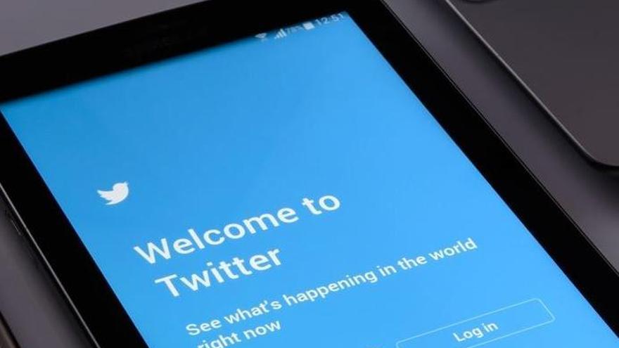 Twitter prohibeix els anuncis polítics a la seva plataforma arreu del món