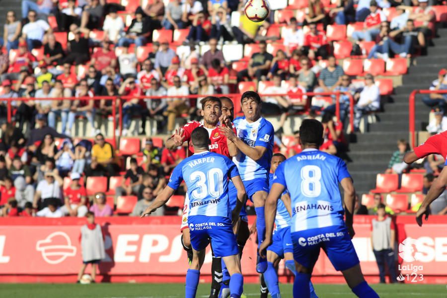 Dani Pacheco, que entró en la segunda mitad, marcó el tanto de la victoria del equipo blanquiazul, que vuelve a ganar después de un mes