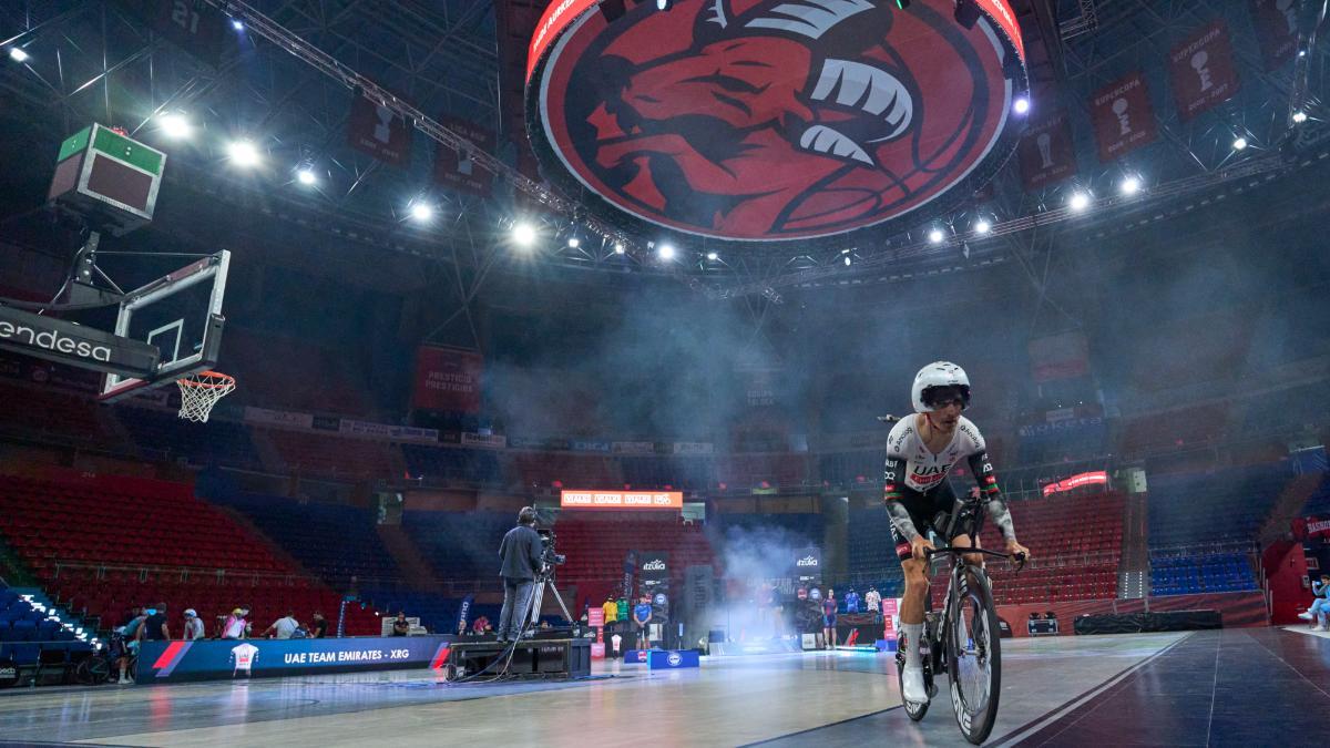 Imagen de la contrarreloj inicial de la Vuelta al País Vasco