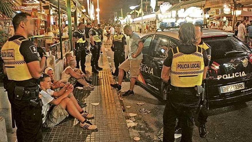 La agresión se produjo ayer de madrugada cerca del Balneario 5, en la Playa de Palma.