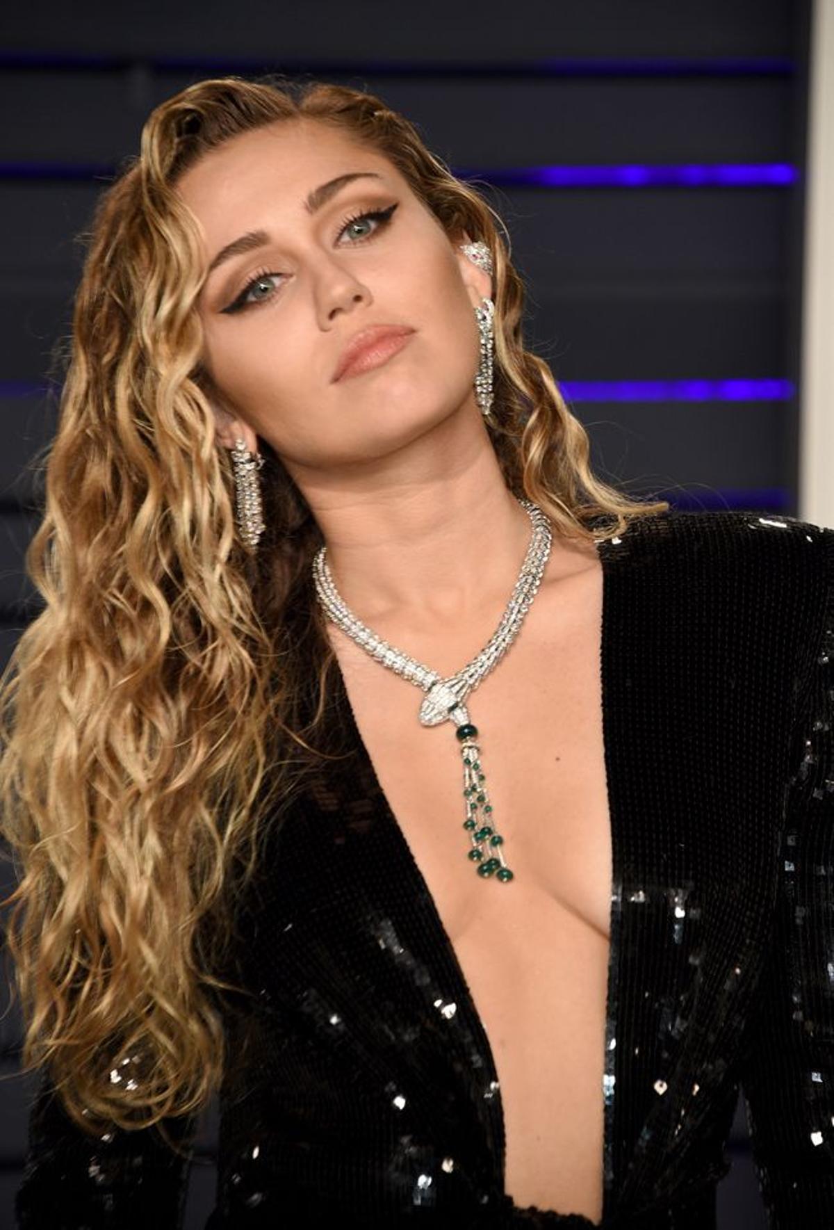 Miley Cyrus, en la fiesta de los Oscar 2019