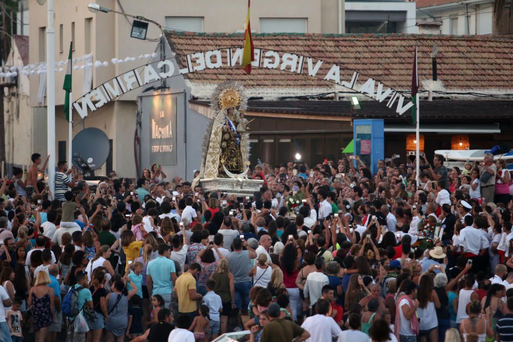 Pedregalejo, volcado con la procesión de la Estrella de los Mares.