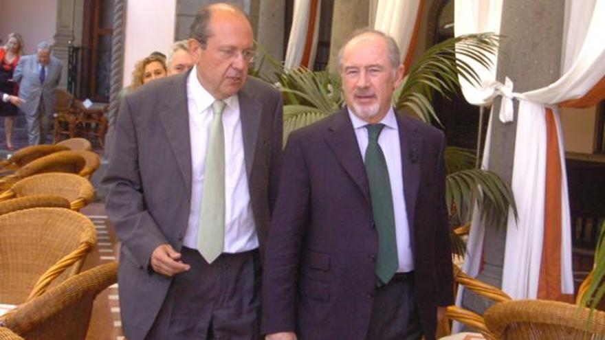 Suárez del Toro (izda.), junto a Rodrigo Rato en los inicios de Bankia. | adolfo marrero