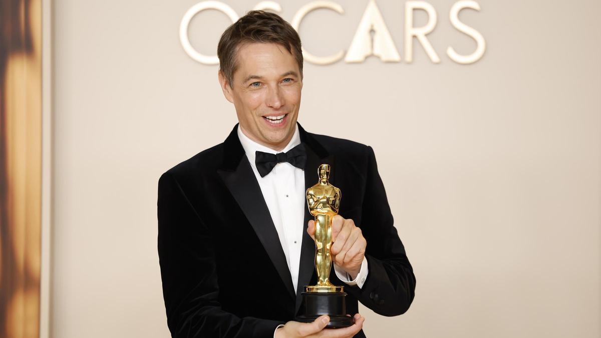 Sean Baker gana el Óscar a mejor dirección por 'Anora'.