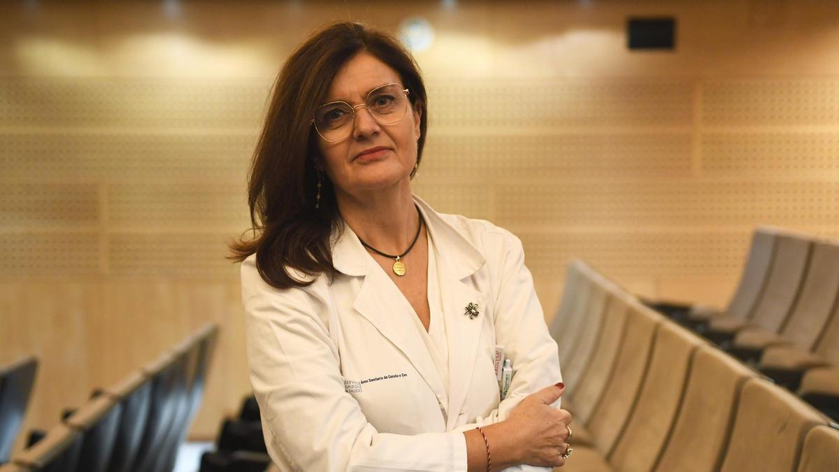 La neuróloga Celia Pérez Sousa, en el Chuac.