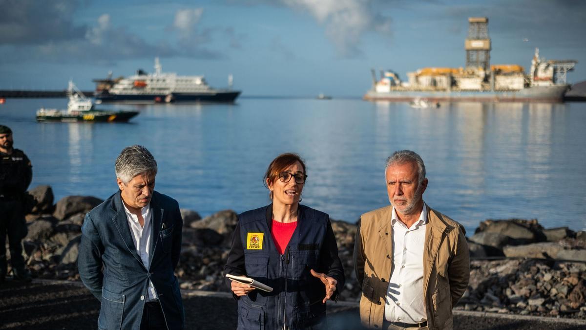 Desembarco del MV Hondius en el Puerto de Granadilla