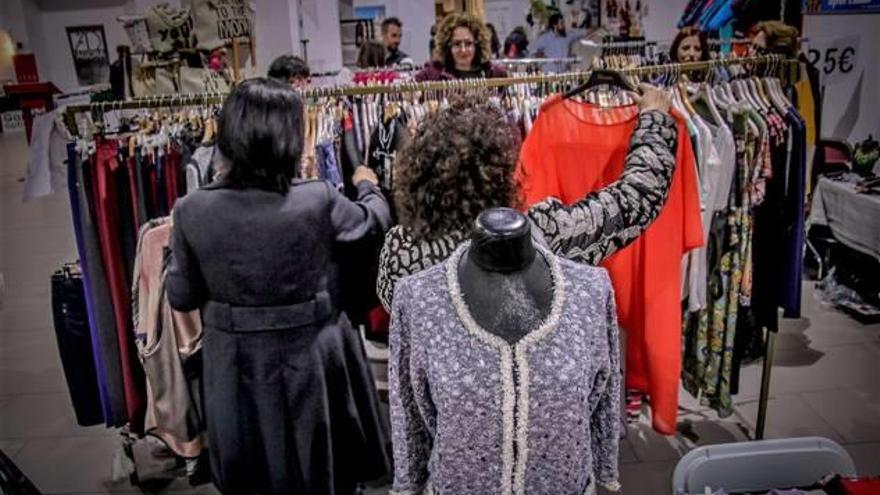 La feria Outlet estará abierta durante este fin de semana en la sala Ágora con atractivos precios.