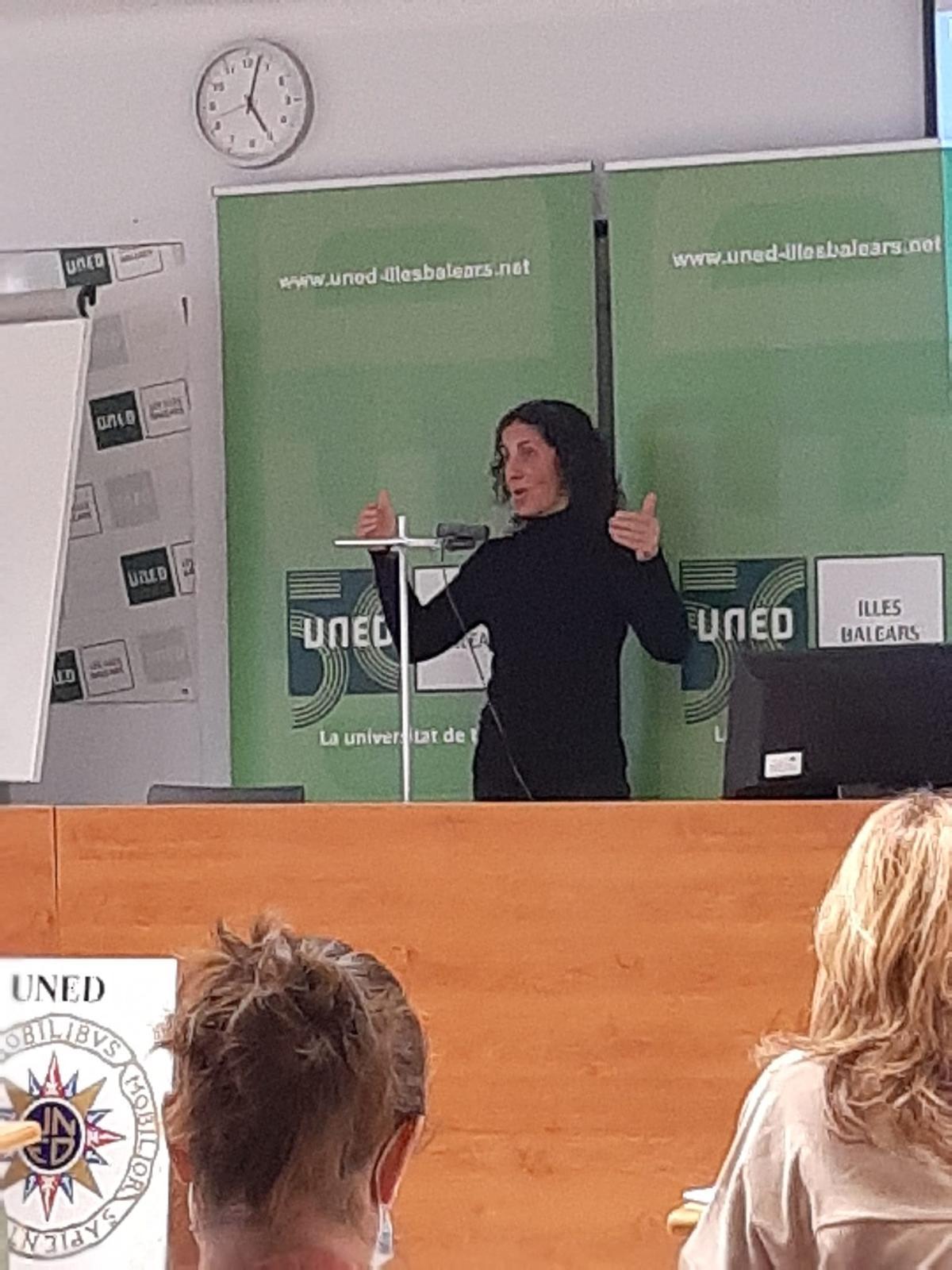 los estudios que más demandan los estudiantes de la UNED siguen siendo Psicología y Derecho.