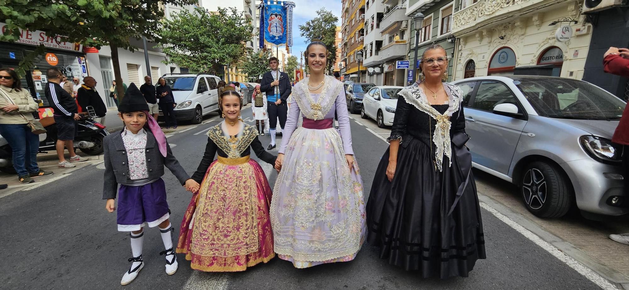 Las comisiones el Marítim, protagonistas en el Homenaje a la Senyera