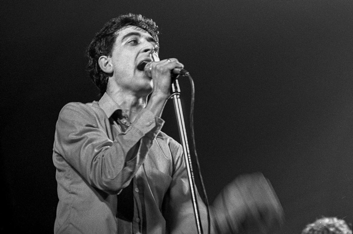 Manolo García, durante un concierto de Los Rápidos en Barcelona en septiembre de 1981.