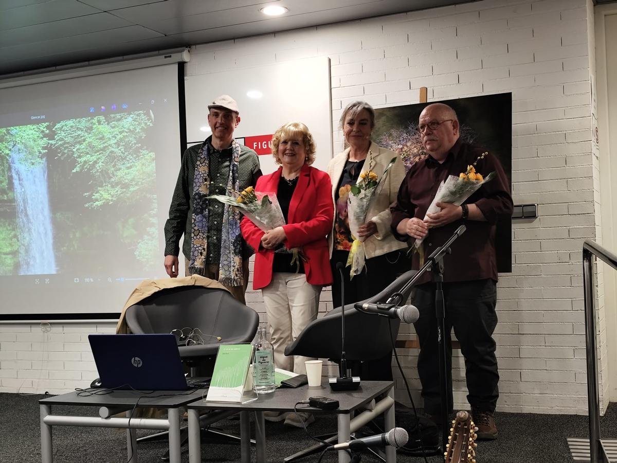 Lluís Bosch, Anna Maria Velaz, Magda Bosch i Albert Cuevas, a la cloenda de la presentació a Figueres.