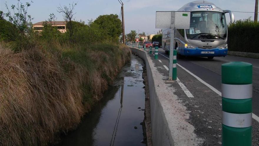 Mejorar la seguridad vial del Camí la Plana cuesta entre 3 y 5 millones