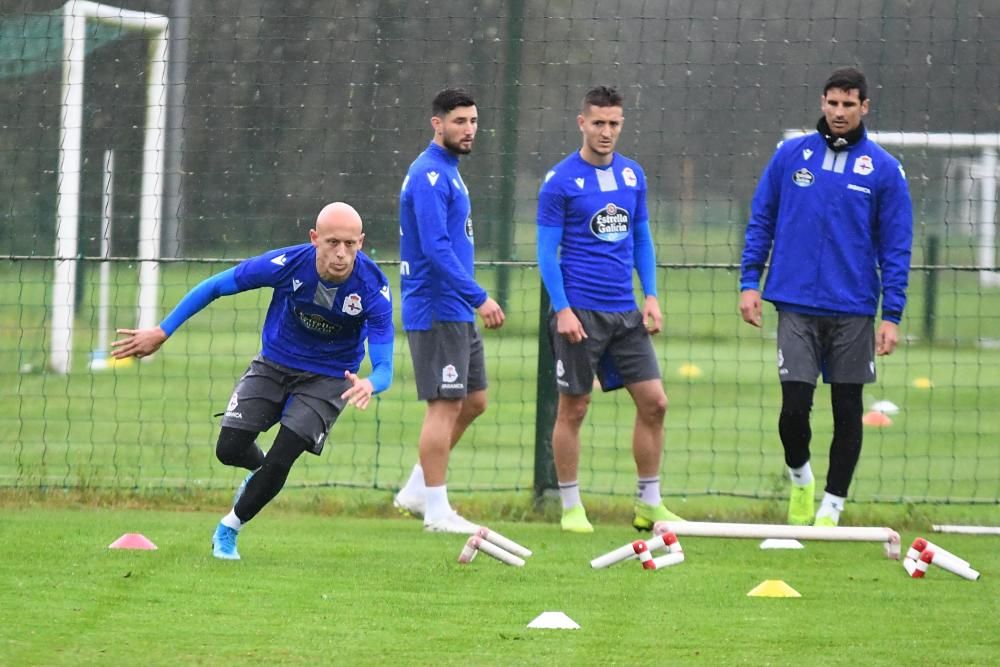 Entrenamiento en la ciudad deportiva de Abegondo.