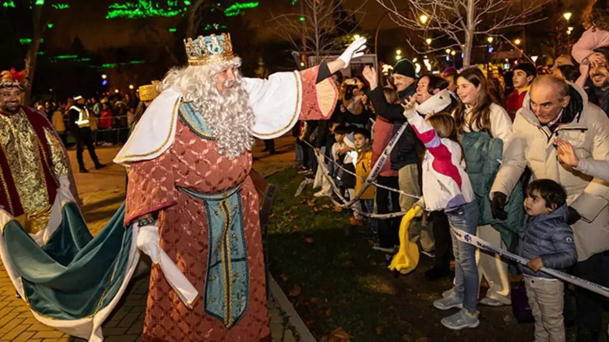 El precio de disfrutar de la Cabalgata de Reyes en un hotel de lujo en Madrid: hasta 1.000 euros