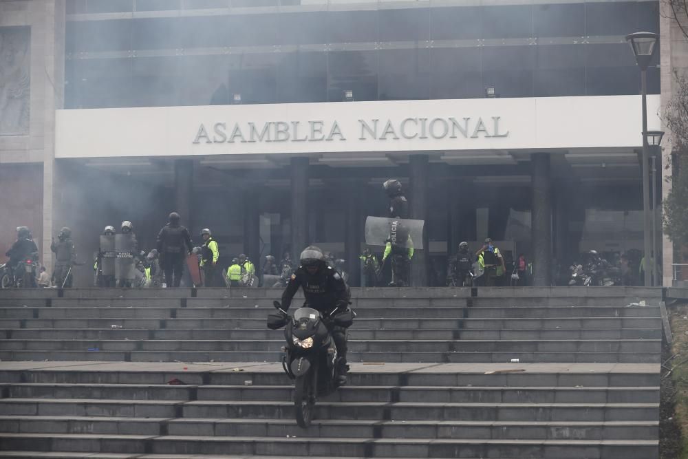 Protestas y disturbios en Ecuador