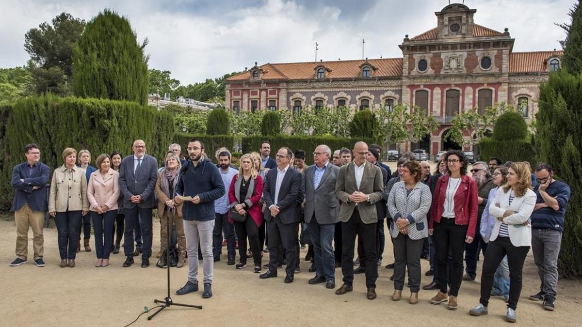 Acto de JxSí, CSQP y la CUP en apoyo a los miembros de la Mesa investigados.