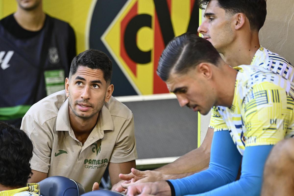 Ayoze Pérez, antes de uno de los partidos que no ha podido disputar en esta temporada.