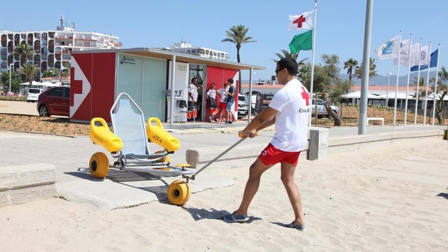 Creu Roja ha tancat l&#039;estiu amb  3.000 intervencions a l&#039;Escala i Castelló