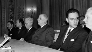 Fotografía que data de enero de 1963, con el entonces presidente de Francia Charles de Gaulle en el centro de la imagen un acto de la Ecole Nationale d’Administration (ENA).