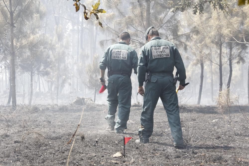 Incendios en Galicia | La Guardia Civil investiga la zona donde se originó el incendio de Cotobade