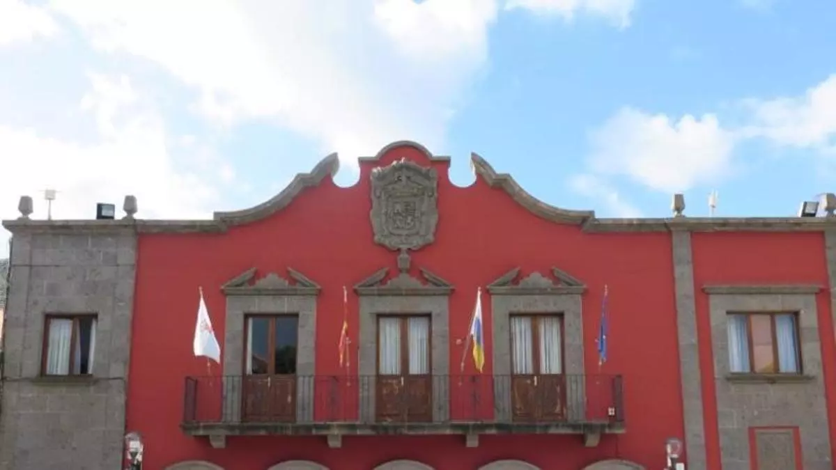 Intersindical Canaria respalda a los funcionarios de Santa María de Guía y denuncia trabas a su libre decisión democrática