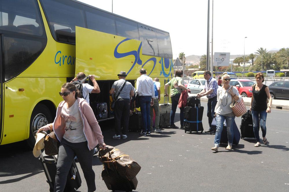 Llegada viajeros al aeropuerto de Gran Canaria