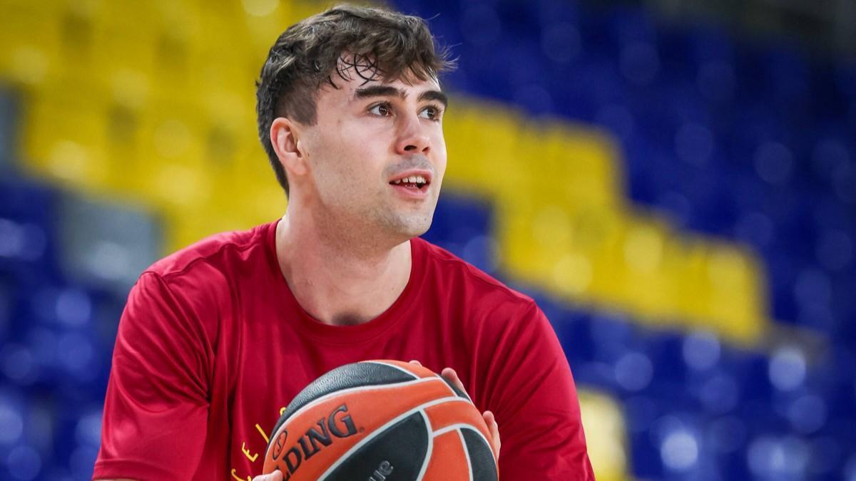 Juan Núñez avanza en su recuperación y vuelve a trabajar en el Palau