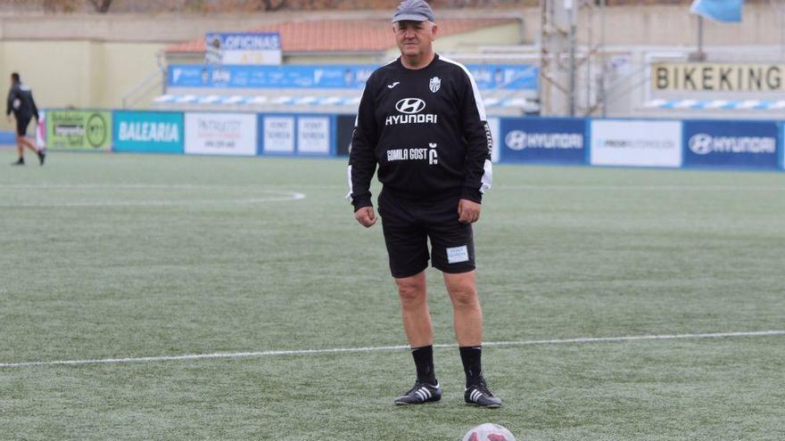 Manix Mandiola, en el entrenamiento de esta maÃ±ana en Son Malferit.