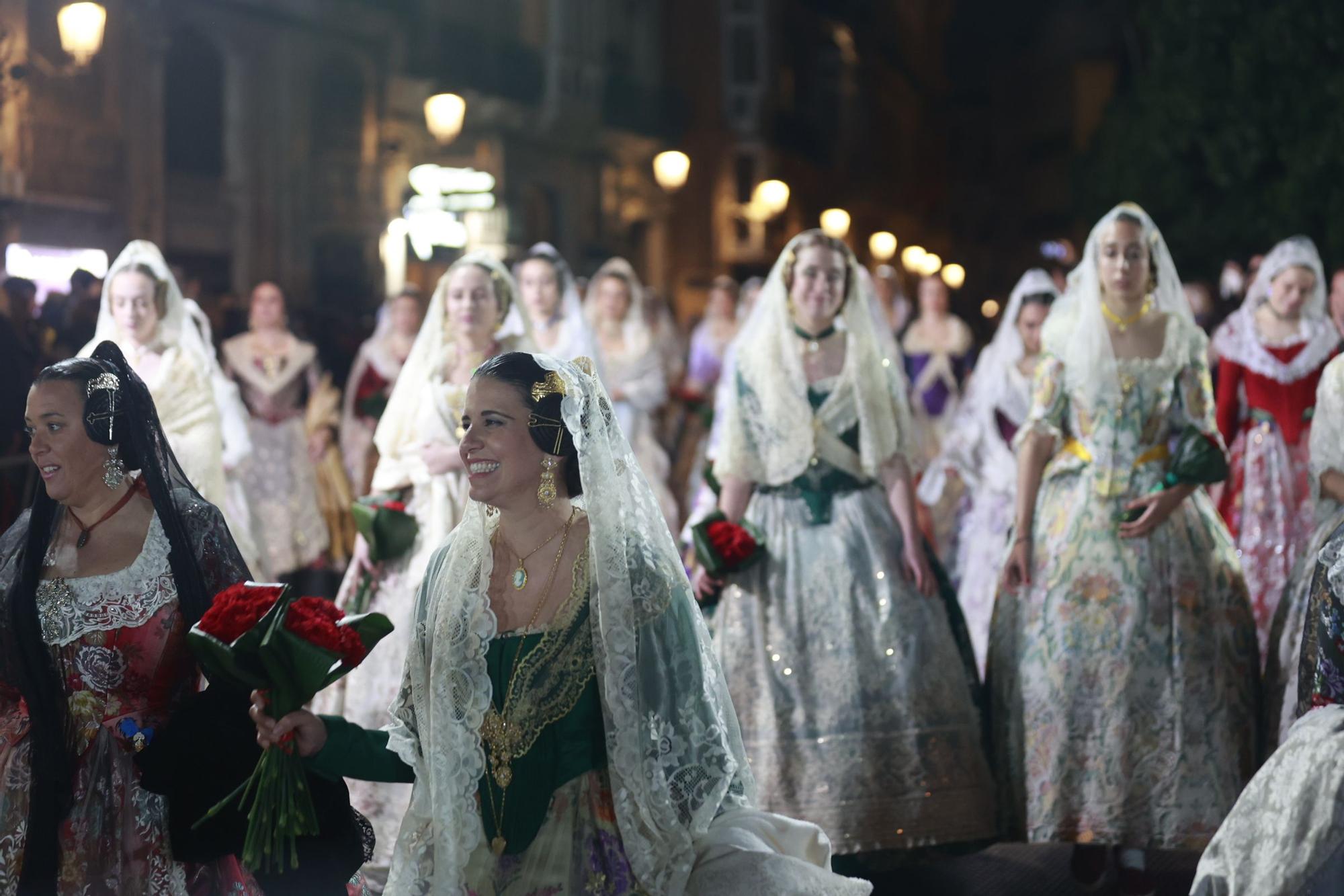 Búscate en la Ofrenda por la calle Quart (entre 23.00 y 24.00 horas)