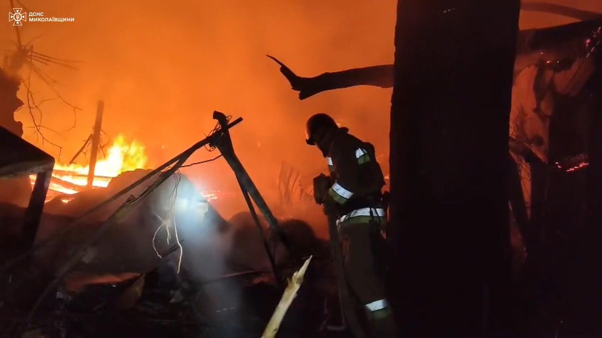 Un ataque ruso con misiles destruye varios edificios y deja siete heridos en la ciudad ucraniana de Mykolaiv