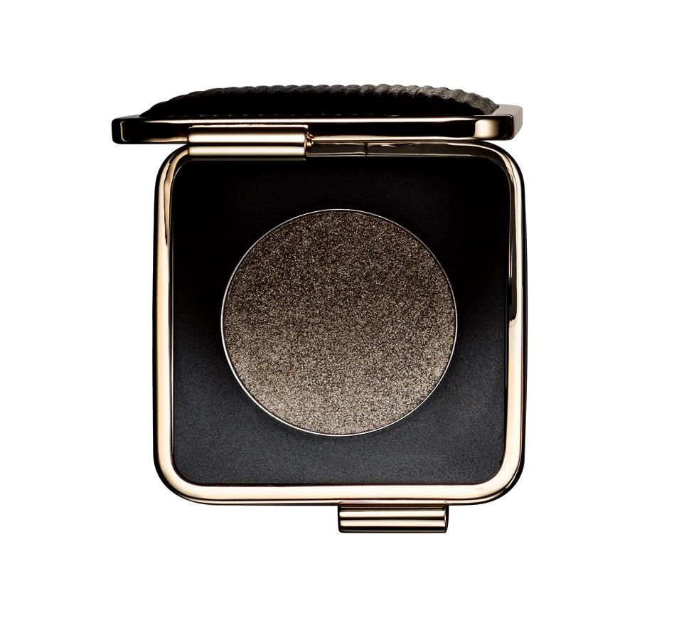 Eye Metal in Bitter Clove, VB x Estée Lauder