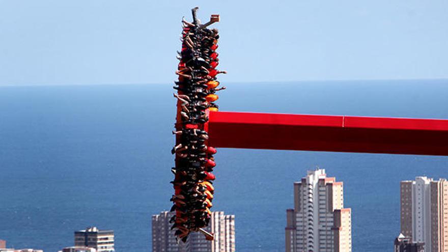 No te pierdas estos parques de atracciones en Alicante y vive al máximo el verano