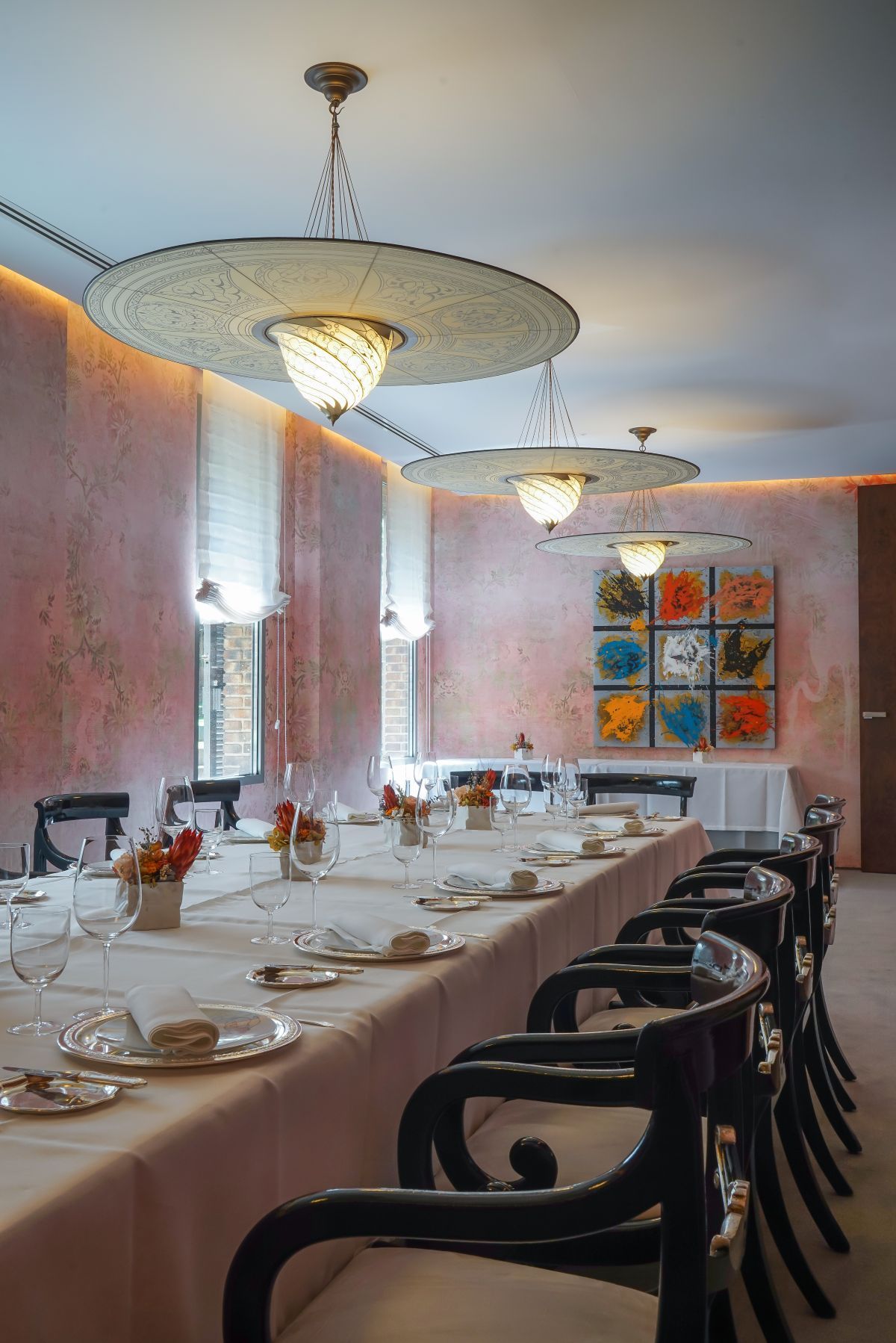 Uno de los salones del restaurante Zalacaín