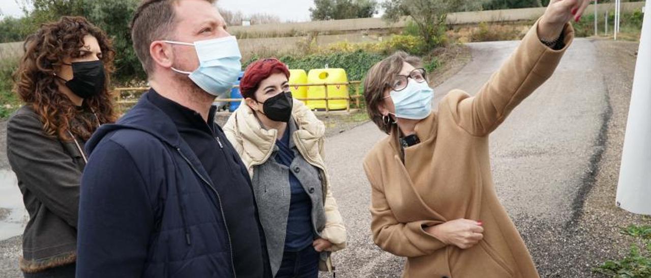 Carolina Mas, Vicent Muñoz, Elba Montes y Estela Darocas. | COR