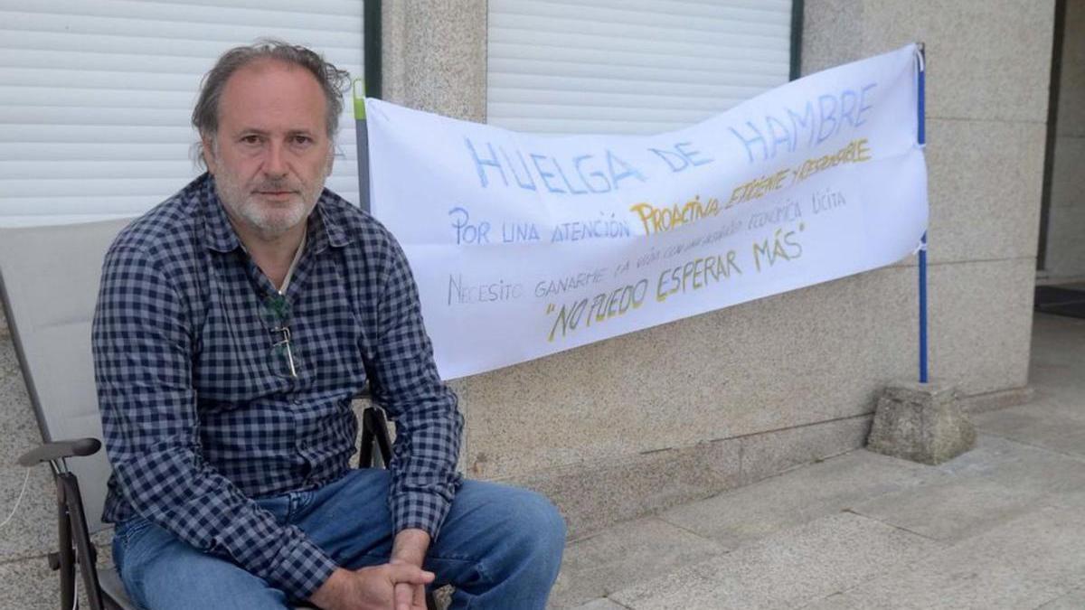 Fernando Martínez proyectó una huelga de hambre.