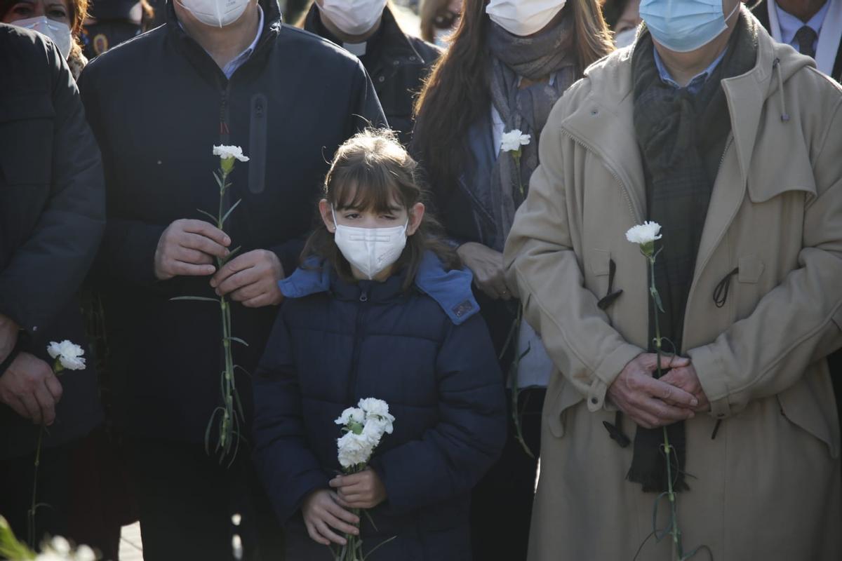 Homenaje a las policías locales Mª Ángeles García y Soledad Muñoz en el 25º aniversario de su asesinato
