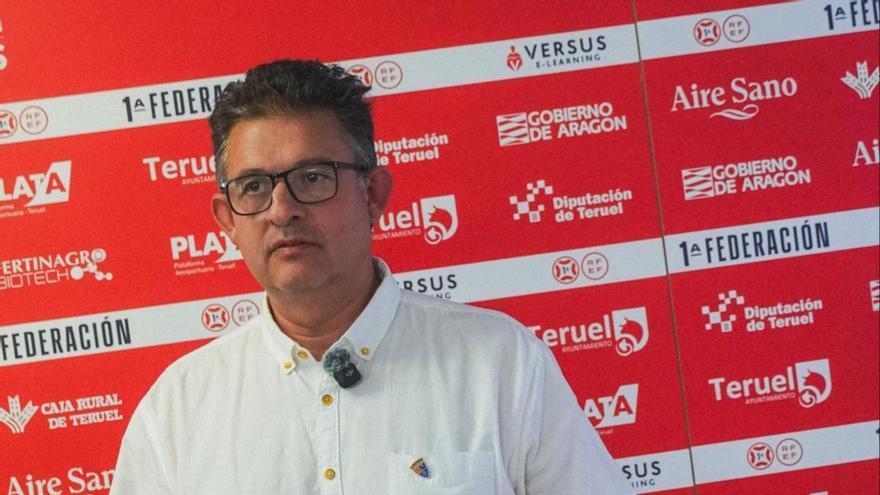 Santiago Gonzalvo, presidente del CD Teruel: "El Real Zaragoza es un club y un equipo de otra Liga pero, ¿por qué no podemos dar la sorpresa?"