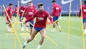 Gerard Piqué, en el entrenamiento del martes.