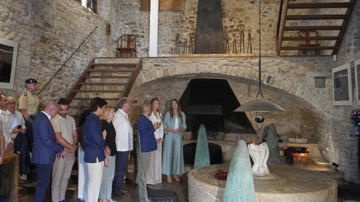 Les imatges de la visita de la Princesa Elionor i la infanta Sofia a la Fundació Elsa Peretti