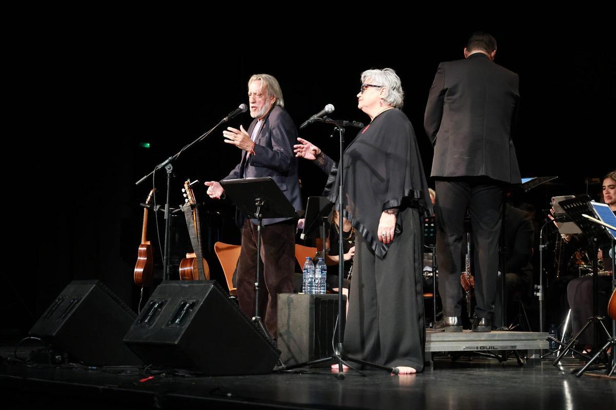 El Luis Pastor más sinfónico llena el Gran Teatro de Cáceres