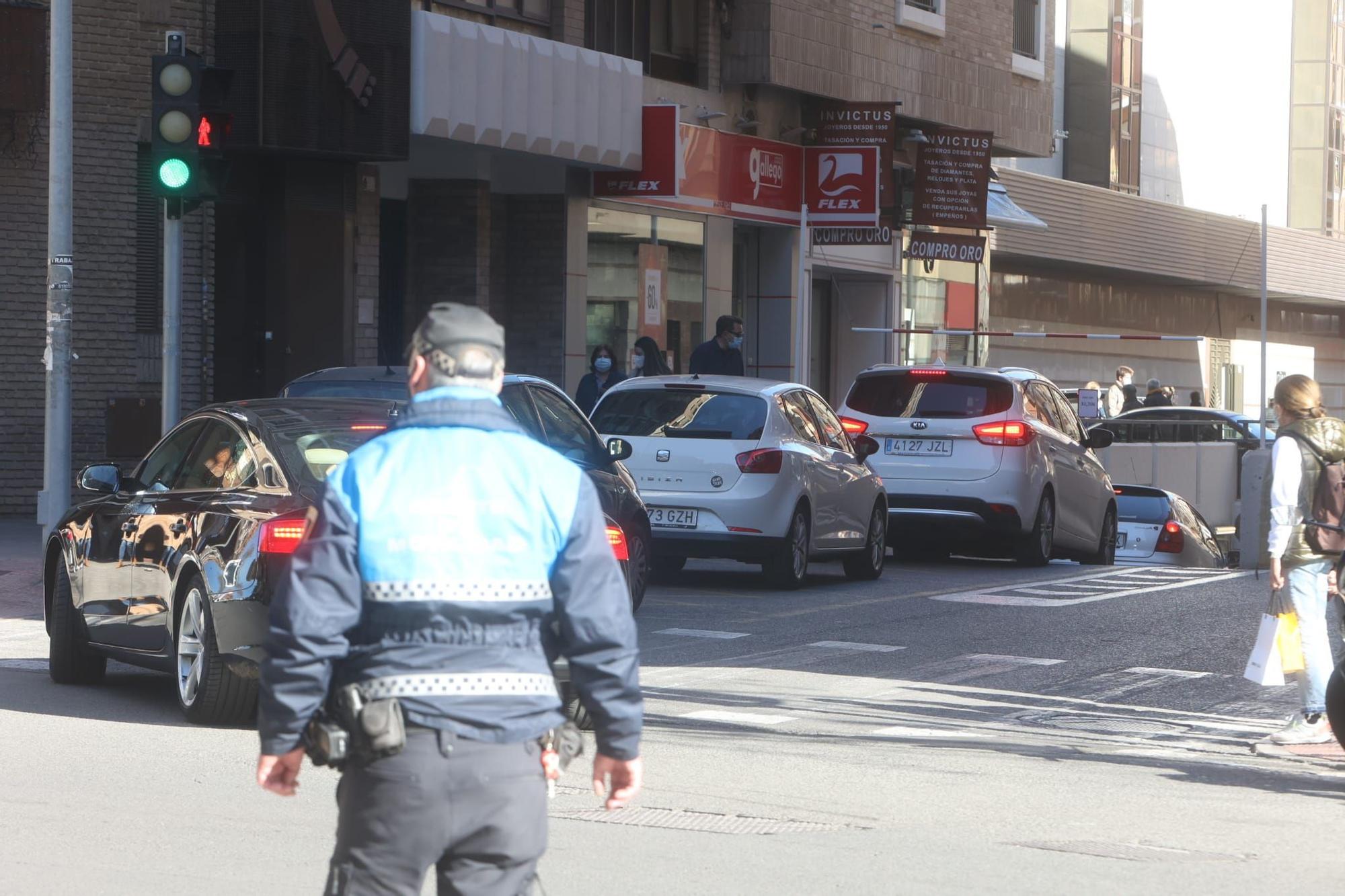 Primer día de rebajas en Alicante