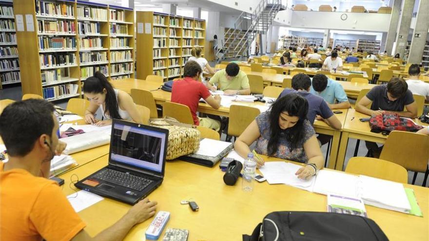 31 de cada 100 plazas de grado de la Universidada de Extremadura quedan vacías