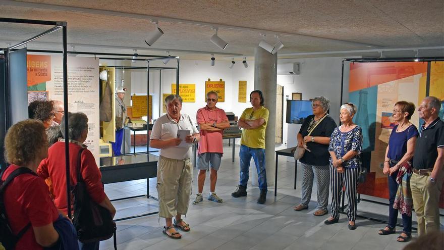 Una quarantena de persones participa en la primera visita guiada del Museu de la Mineria de Súria