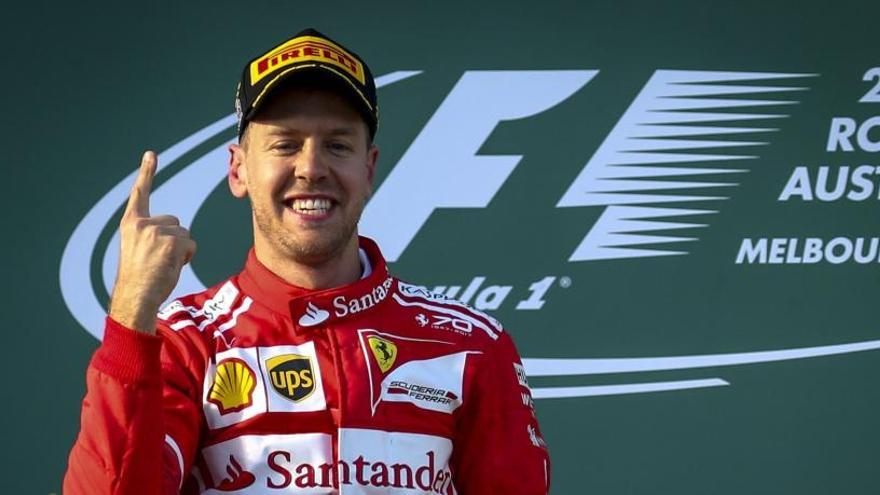 Sebastian Vettel renueva con Ferrari hasta 2020