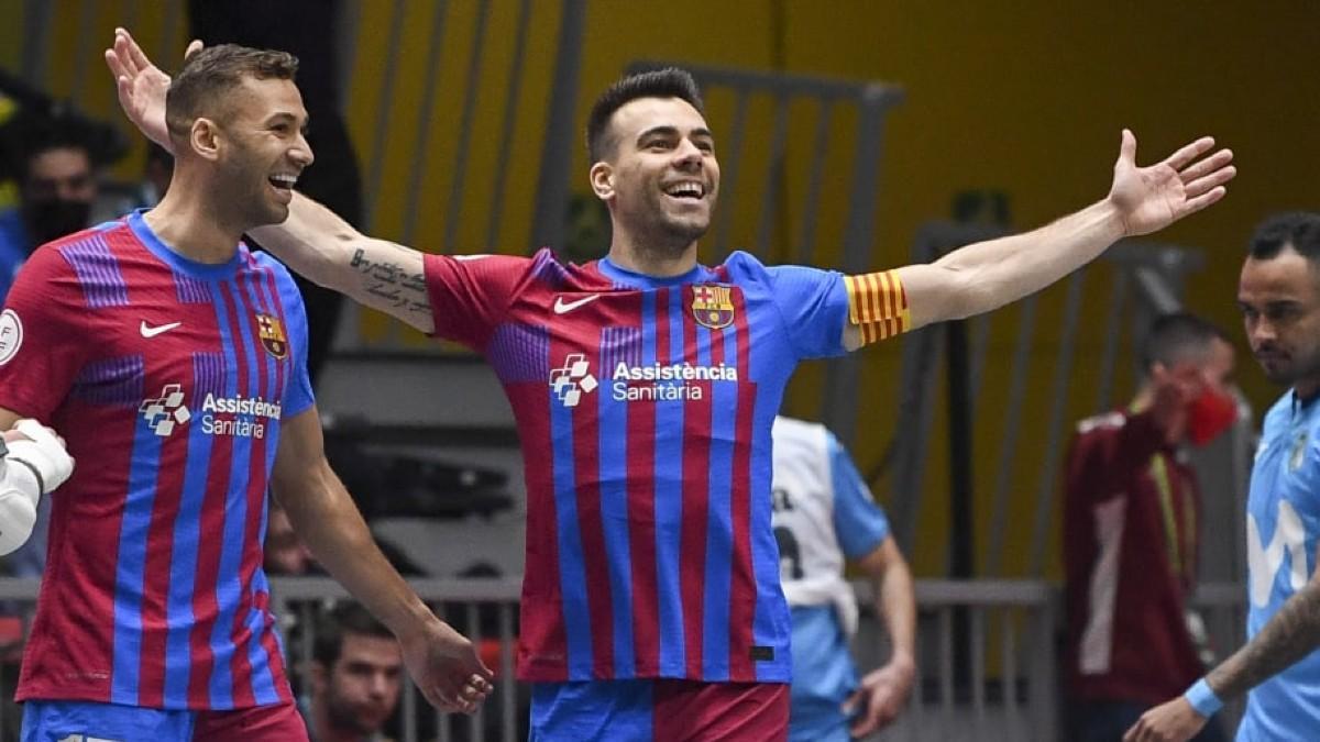 Sergio Lozano celebra uno de sus tres goles al Movistar Inter en la Copa de España