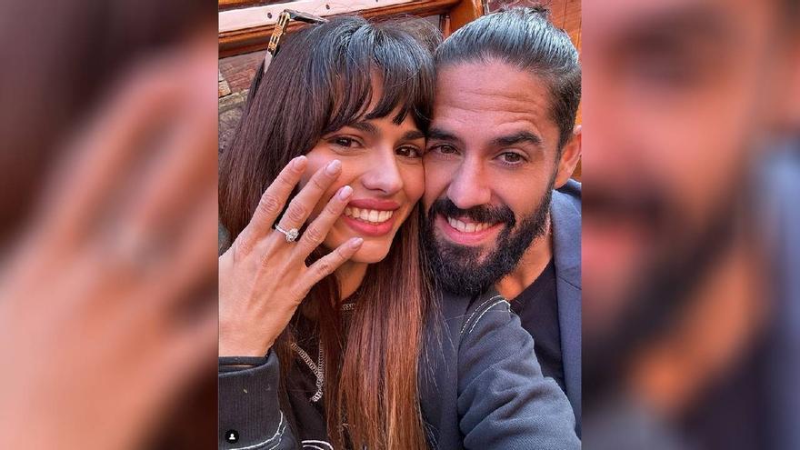 La tinerfeña Sara Sálamo e Isco Alarcón anuncian su compromiso de boda