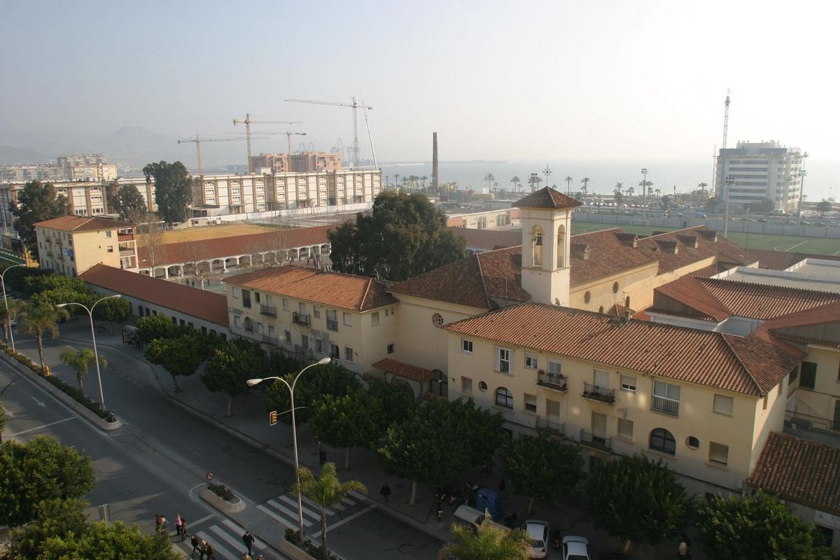 Colegio Escuelas del Ave María, en Sor Teresa Prat, Huelin.