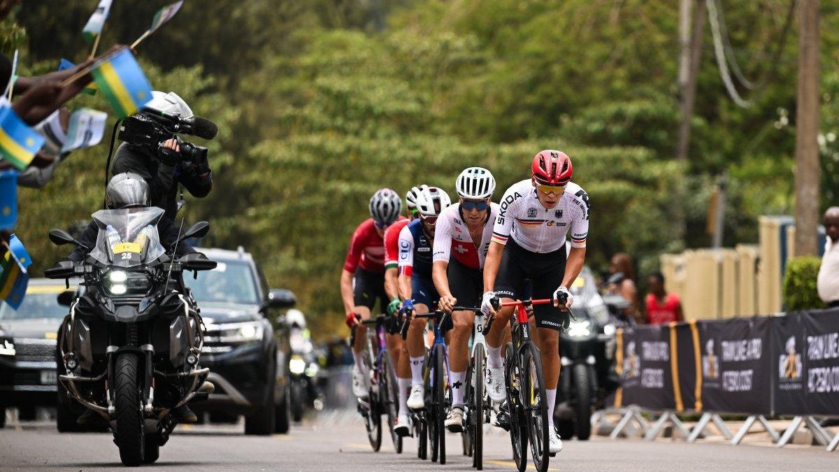 Un Pogacar de otro planeta revalida en Ruanda el titulo de campeón del mundo